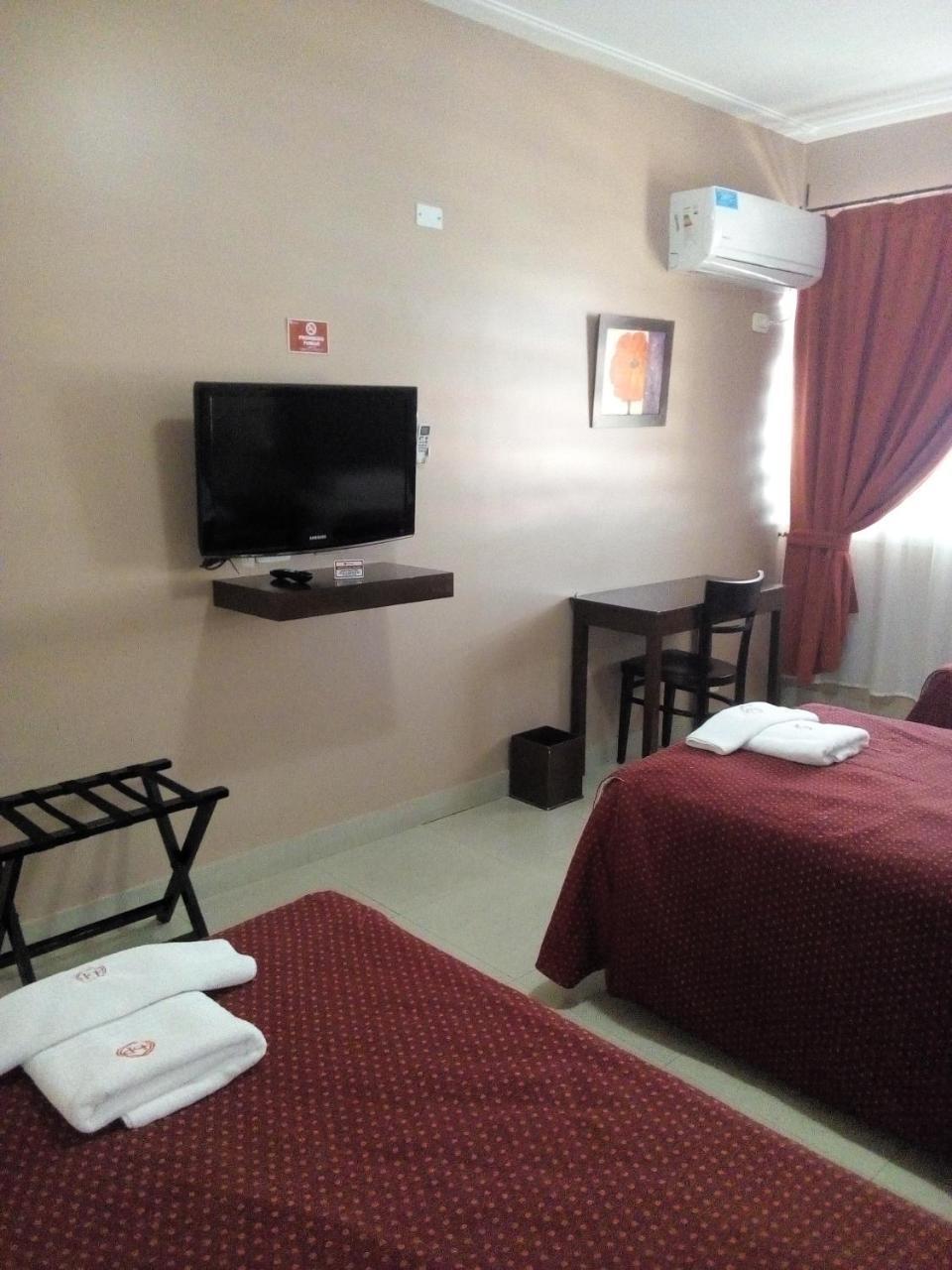 Hotel Le Park San Miguel de Tucuman Bagian luar foto